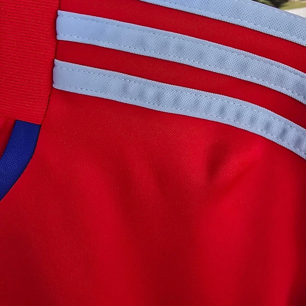 Adidas - Picture 6 of 8